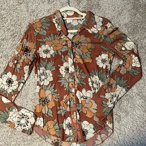 Long sleeve floral top size M